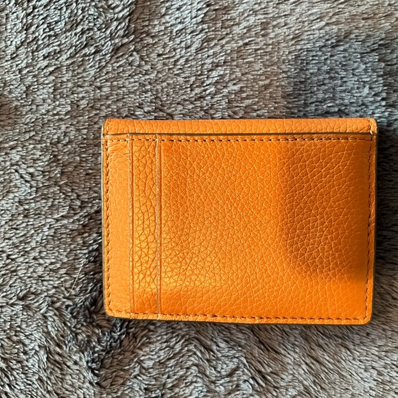 CAMEL BROWN - Tory Burch Card Case Wallet - Picture 2 of 3